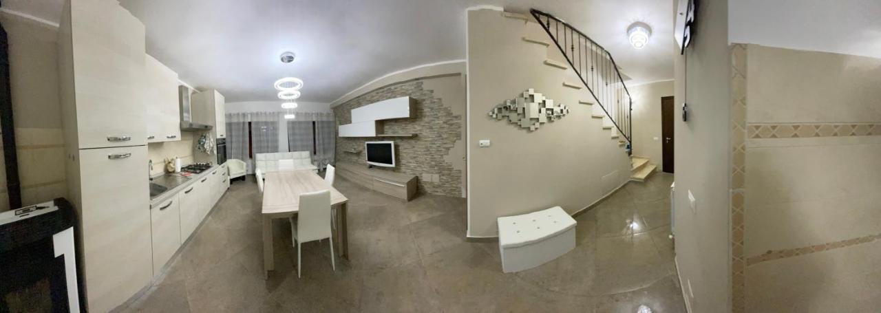 Вилла Casa Vacanze Onelia Гуальдо-Тадино Экстерьер фото
